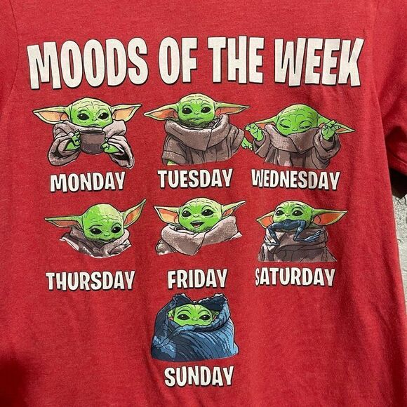 Star Wars Baby Yoda T-Shirt - Picture 3 of 5